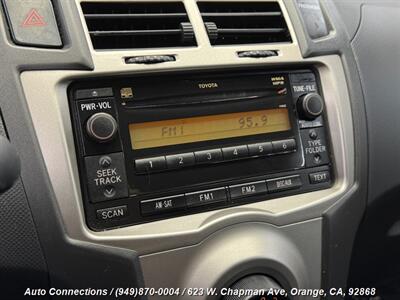 2011 Toyota Yaris   - Photo 17 - Orange, CA 92868