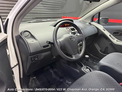 2011 Toyota Yaris   - Photo 11 - Orange, CA 92868