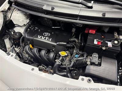 2011 Toyota Yaris   - Photo 23 - Orange, CA 92868