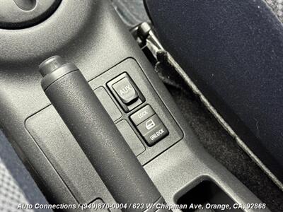 2011 Toyota Yaris   - Photo 15 - Orange, CA 92868