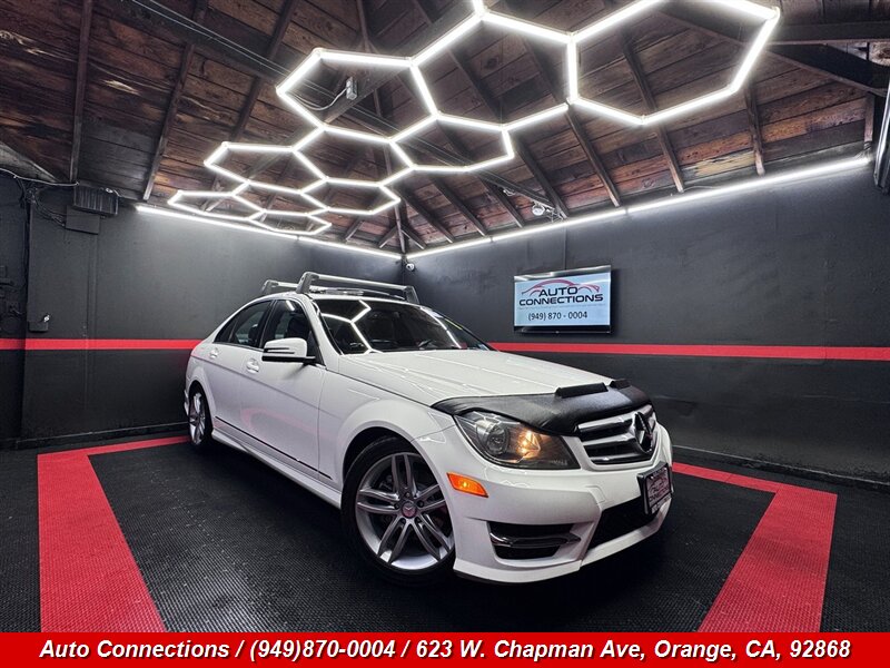 2013 Mercedes-Benz C 250 Sport   - Photo 1 - Orange, CA 92868