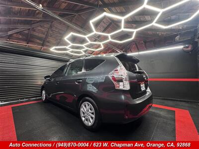 2013 Toyota Prius v Three   - Photo 4 - Orange, CA 92868