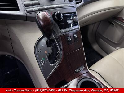 2009 Toyota Venza AWD V6 - Photo 14 - Orange, CA 92868