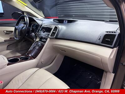 2009 Toyota Venza AWD V6   - Photo 10 - Orange, CA 92868