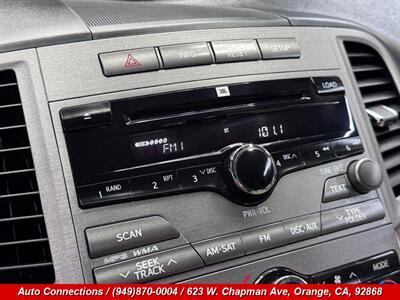 2009 Toyota Venza AWD V6   - Photo 17 - Orange, CA 92868