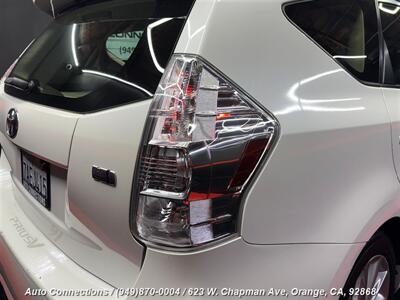 2013 Toyota Prius v Five   - Photo 29 - Orange, CA 92868