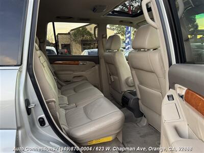 2005 Lexus GX   - Photo 8 - Orange, CA 92868