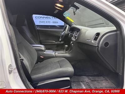 2011 Dodge Charger SE - Photo 7 - Orange, CA 92868