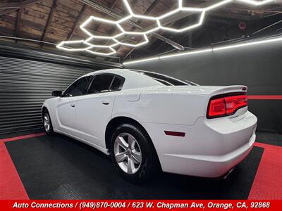 2011 Dodge Charger SE - Photo 4 - Orange, CA 92868