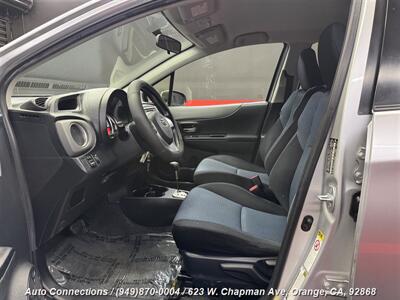 2012 Toyota Yaris 5-Door SE   - Photo 6 - Orange, CA 92868