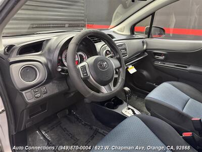 2012 Toyota Yaris 5-Door SE   - Photo 11 - Orange, CA 92868