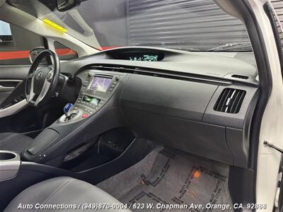 2014 Toyota Prius Four   - Photo 10 - Orange, CA 92868