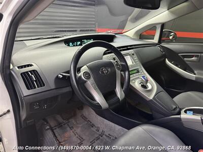 2014 Toyota Prius Four   - Photo 11 - Orange, CA 92868