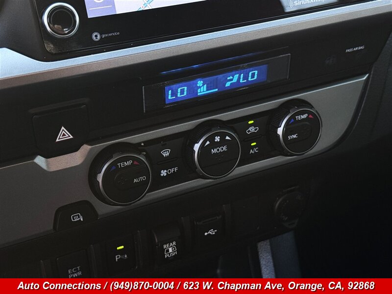 2022 Toyota Tacoma TRD Sport - Photo 16 - Orange, CA 92868