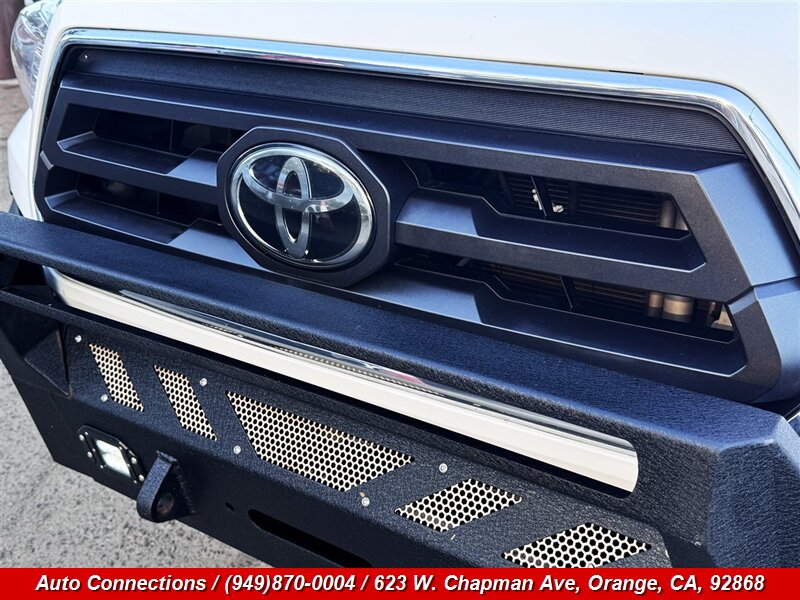 2022 Toyota Tacoma TRD Sport - Photo 24 - Orange, CA 92868