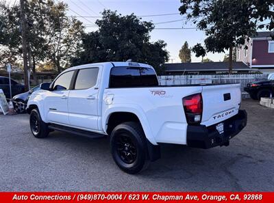 2022 Toyota Tacoma TRD Sport - Photo 4 - Orange, CA 92868