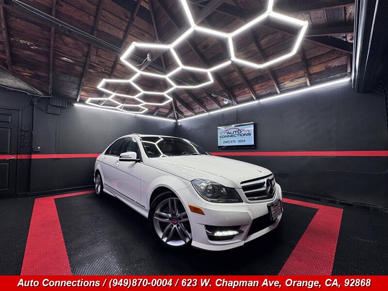 2013 Mercedes-Benz C 250 Sport   - Photo 1 - Orange, CA 92868
