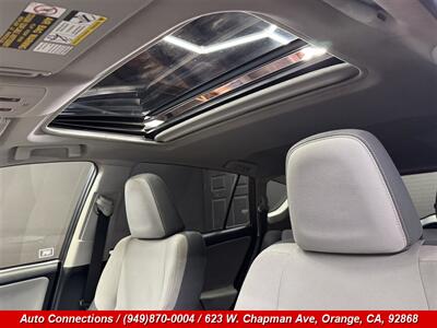 2015 Toyota RAV4 XLE - Photo 21 - Orange, CA 92868