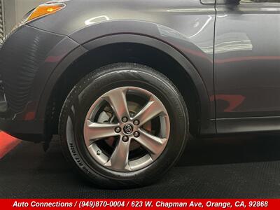 2015 Toyota RAV4 XLE - Photo 32 - Orange, CA 92868