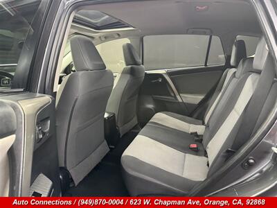 2015 Toyota RAV4 XLE - Photo 9 - Orange, CA 92868