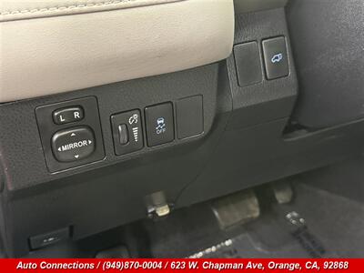 2015 Toyota RAV4 XLE - Photo 22 - Orange, CA 92868