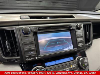 2015 Toyota RAV4 XLE - Photo 19 - Orange, CA 92868