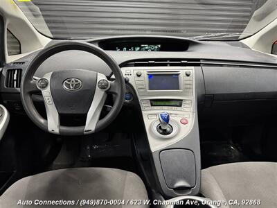 2014 Toyota Prius Two   - Photo 12 - Orange, CA 92868