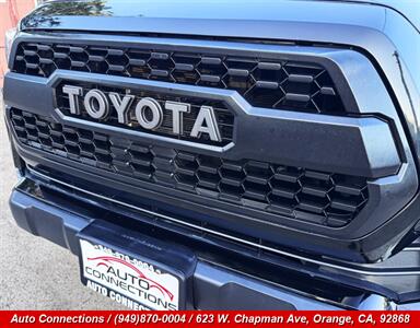 2016 Toyota Tacoma TRD Sport   - Photo 36 - Orange, CA 92868
