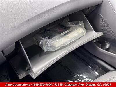 2013 Hyundai ELANTRA Limited - Photo 23 - Orange, CA 92868