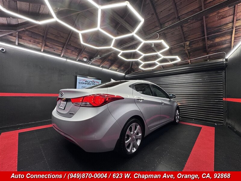 2013 Hyundai ELANTRA Limited - Photo 3 - Orange, CA 92868