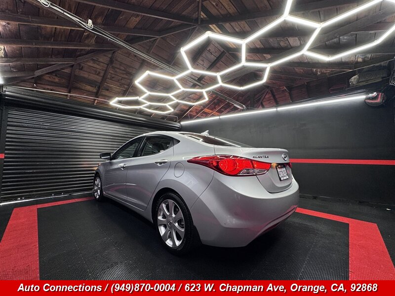 2013 Hyundai ELANTRA Limited - Photo 4 - Orange, CA 92868