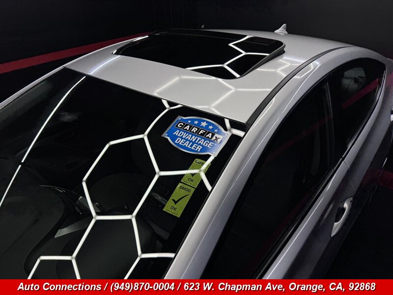 2013 Hyundai ELANTRA Limited - Photo 26 - Orange, CA 92868