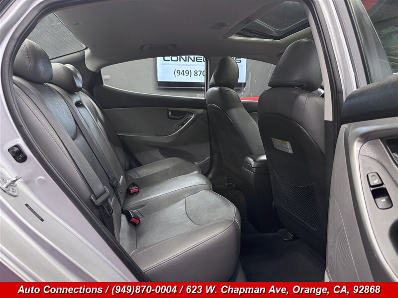 2013 Hyundai ELANTRA Limited - Photo 8 - Orange, CA 92868