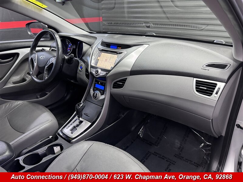 2013 Hyundai ELANTRA Limited - Photo 10 - Orange, CA 92868