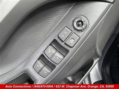2013 Hyundai ELANTRA Limited - Photo 22 - Orange, CA 92868