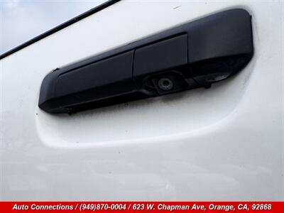 2010 Toyota Tacoma PreRunner V6   - Photo 23 - Orange, CA 92868