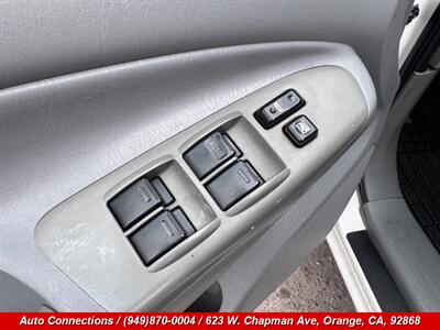 2010 Toyota Tacoma PreRunner V6   - Photo 19 - Orange, CA 92868