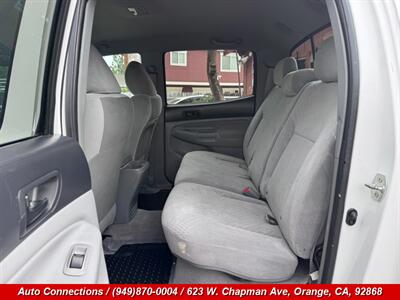 2010 Toyota Tacoma PreRunner V6   - Photo 9 - Orange, CA 92868