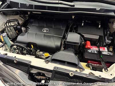 2013 Toyota Sienna XLE 8-Passenger   - Photo 31 - Orange, CA 92868