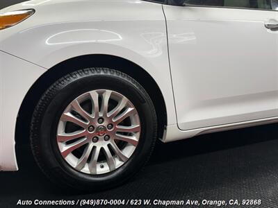 2013 Toyota Sienna XLE 8-Passenger   - Photo 35 - Orange, CA 92868