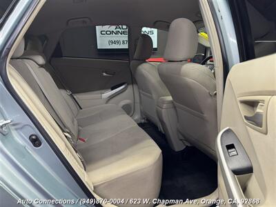 2015 Toyota Prius Two   - Photo 8 - Orange, CA 92868