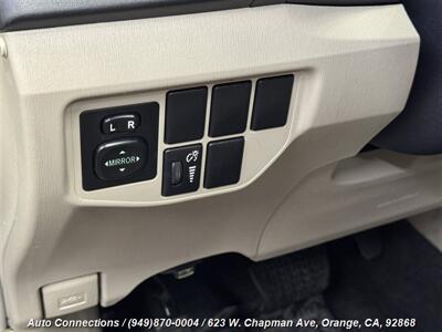 2015 Toyota Prius Two   - Photo 19 - Orange, CA 92868