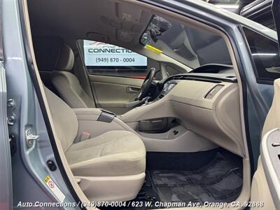 2015 Toyota Prius Two   - Photo 7 - Orange, CA 92868
