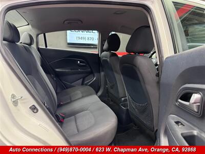 2013 Kia Rio LX - Photo 8 - Orange, CA 92868
