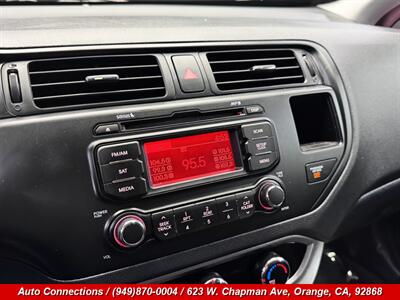 2013 Kia Rio LX - Photo 17 - Orange, CA 92868
