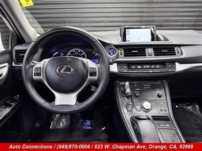 2013 Lexus CT 200h - Photo 12 - Orange, CA 92868
