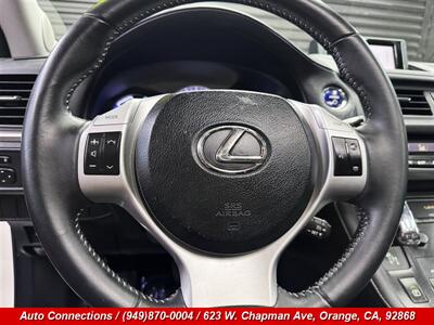 2013 Lexus CT 200h - Photo 13 - Orange, CA 92868