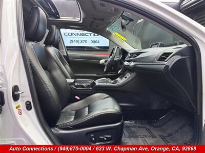 2013 Lexus CT 200h - Photo 7 - Orange, CA 92868