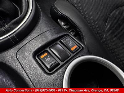 2011 Nissan 370Z Touring   - Photo 12 - Orange, CA 92868