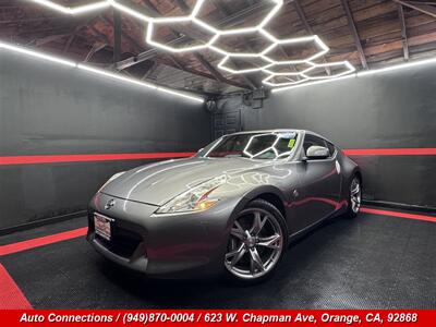 2011 Nissan 370Z Touring   - Photo 2 - Orange, CA 92868